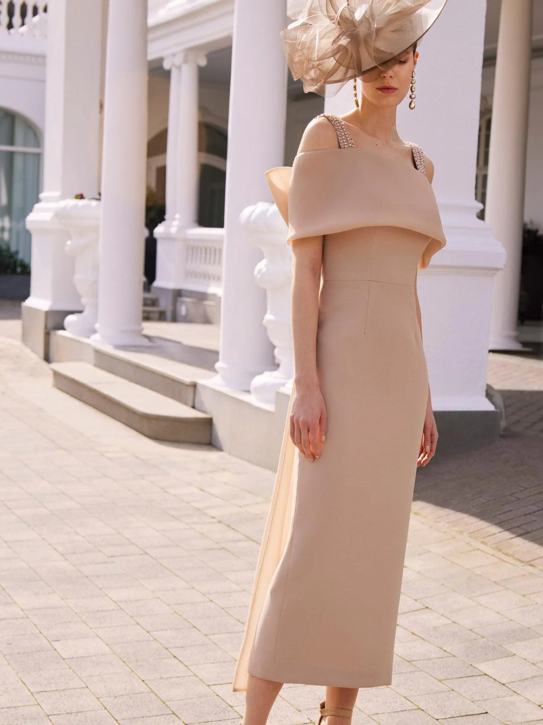 Couture Club Dress 1G198 In Nude