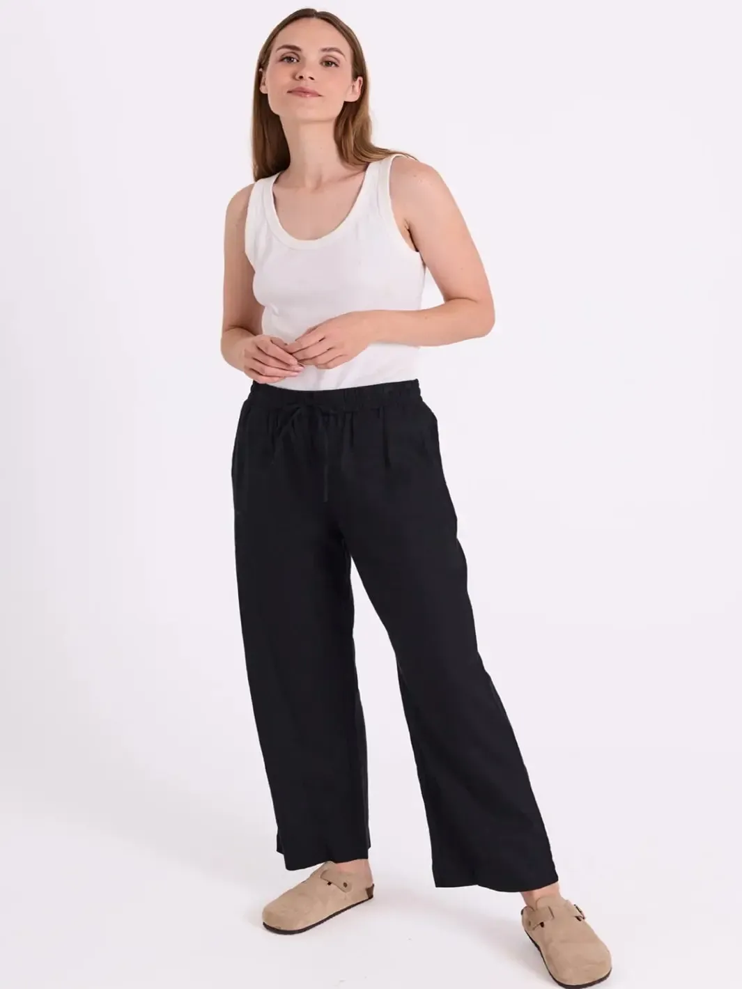 Freequent Linen Trousers In Black 124620