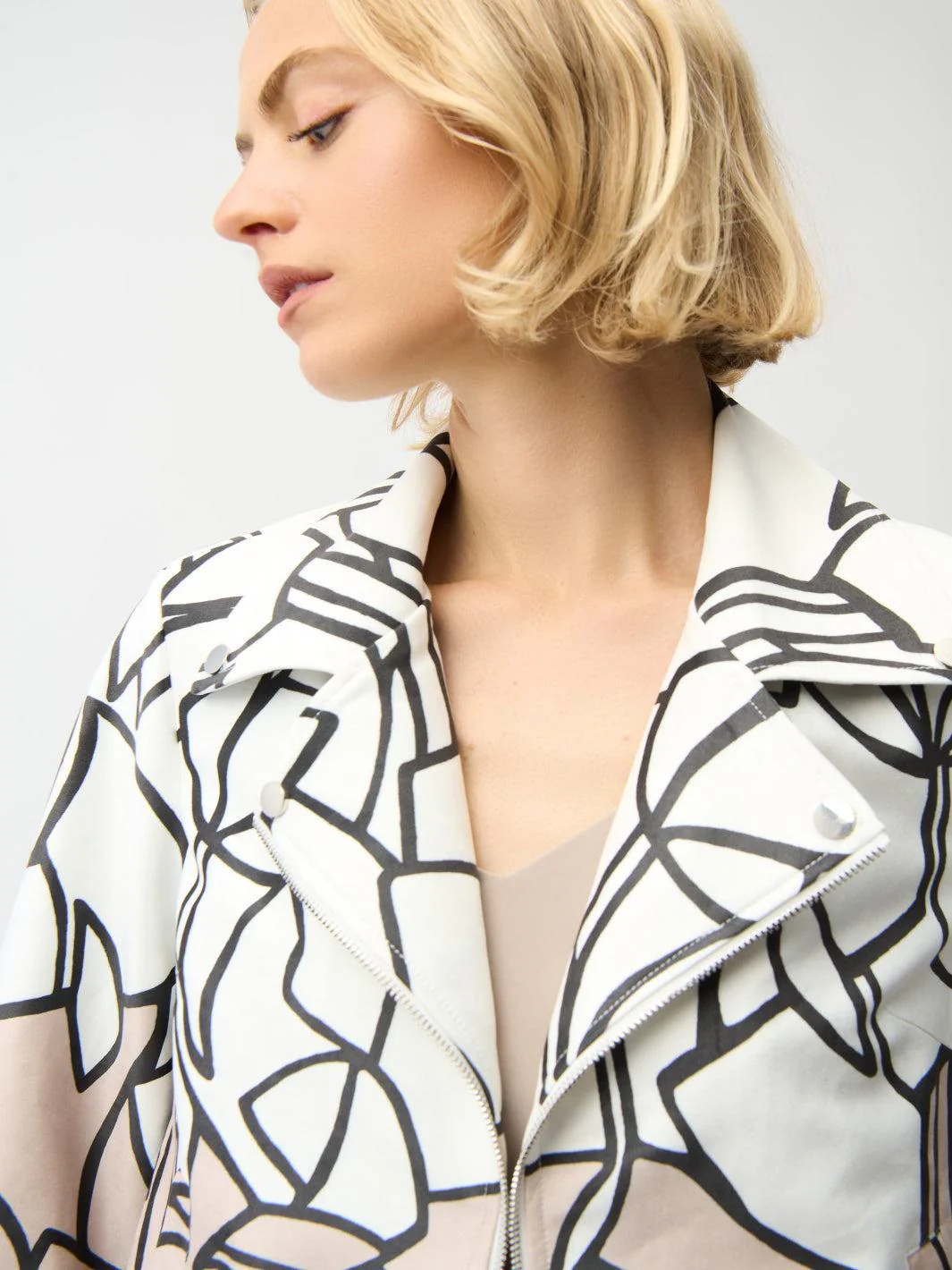 Joseph Ribkoff Abstract Jacket In Vanilla/Multi 261908 - Image 3