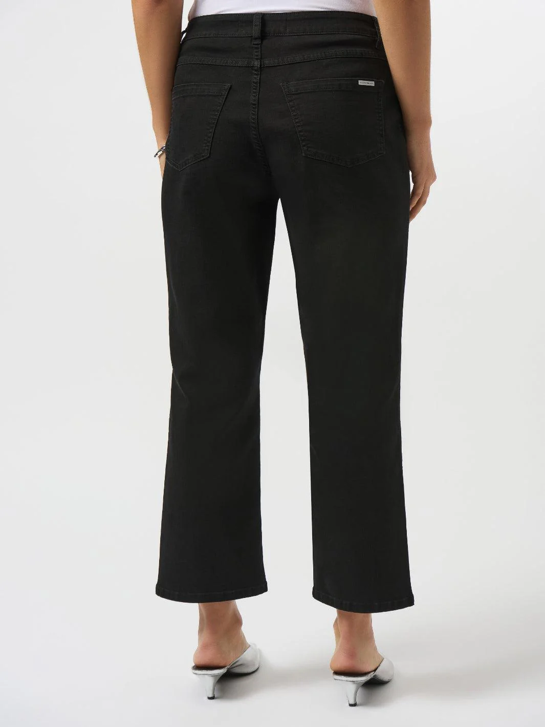 Joseph Ribkoff Classic Straight Jeans In Black 252926B25 - Image 3