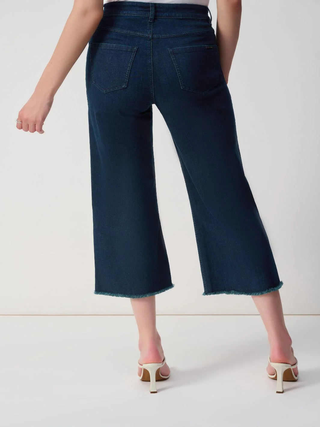 Joseph Ribkoff Cropped Jeans In Dark Denim 241903F25 - Image 5