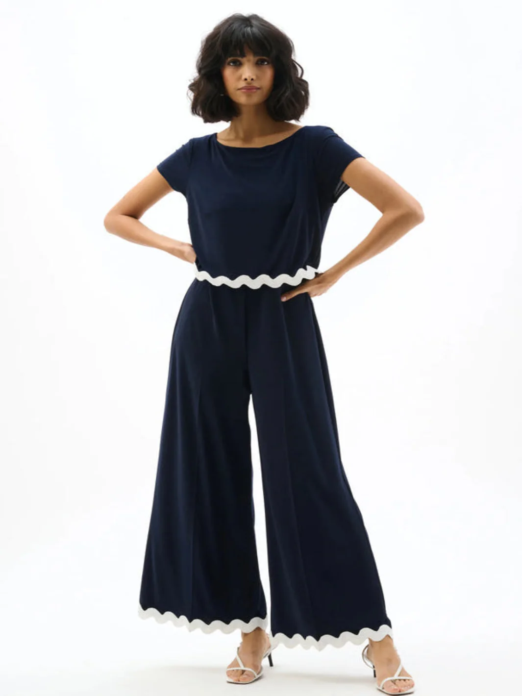 Joseph Ribkoff Cropped Jumpsuit In Midnight Blue/Vanilla 262144X - Image 2