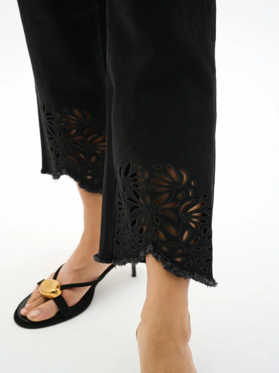 Joseph Ribkoff Embroidered Jeans In Black 262981 - Image 3