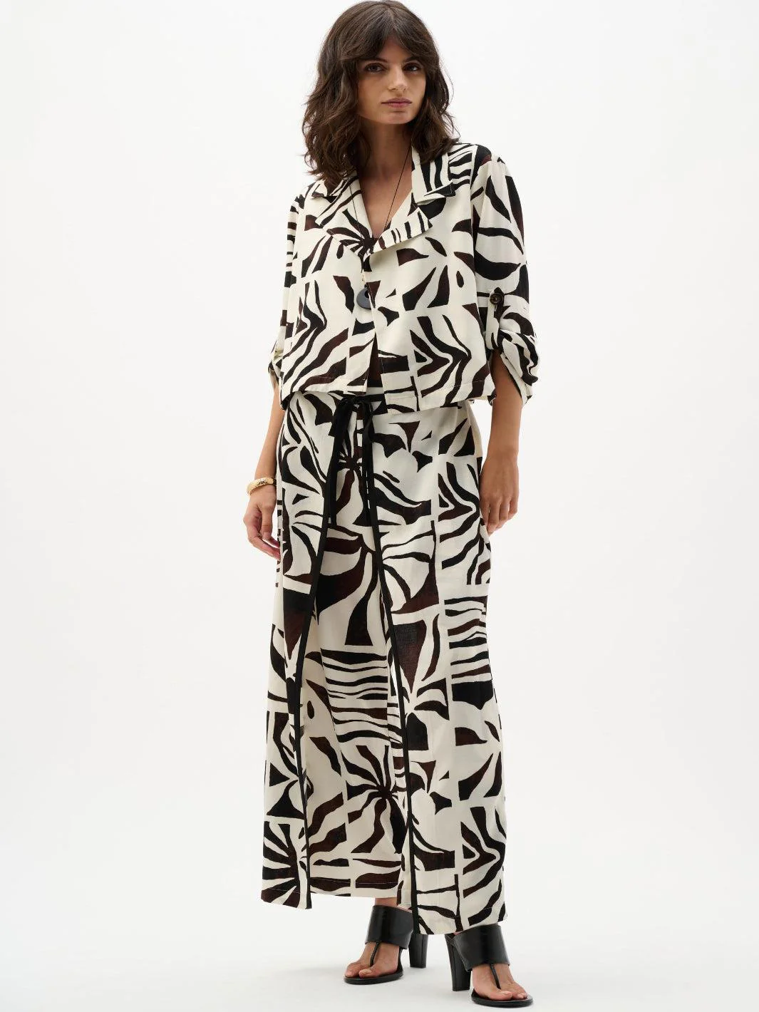 Joseph Ribkoff Printed Blazer In Beige/Mutli 262193 - Image 3