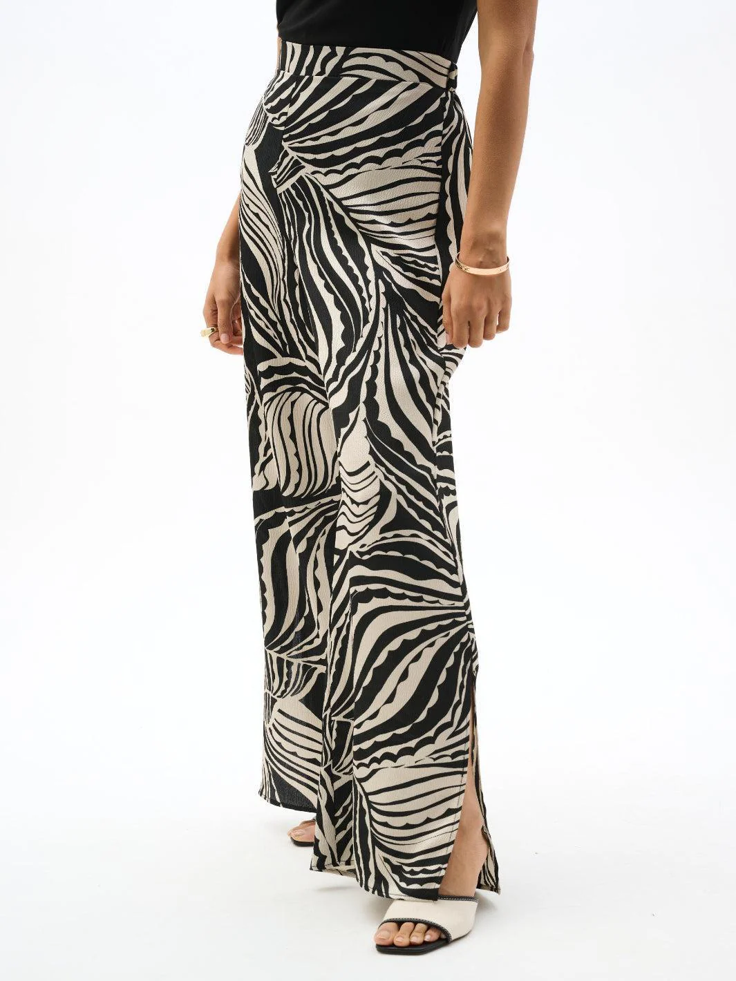 Joseph Ribkoff Wide-leg Abstract Trousers In Moonstone//Black 262257 - Image 2