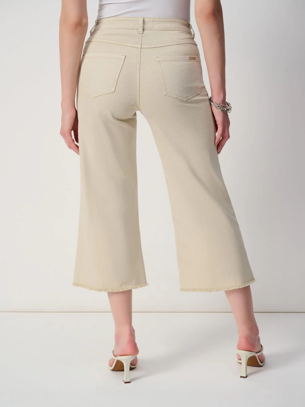 Joseph Ribkoff Wide-leg Cropped Jeans In Moonstone 251901S26 - Image 5