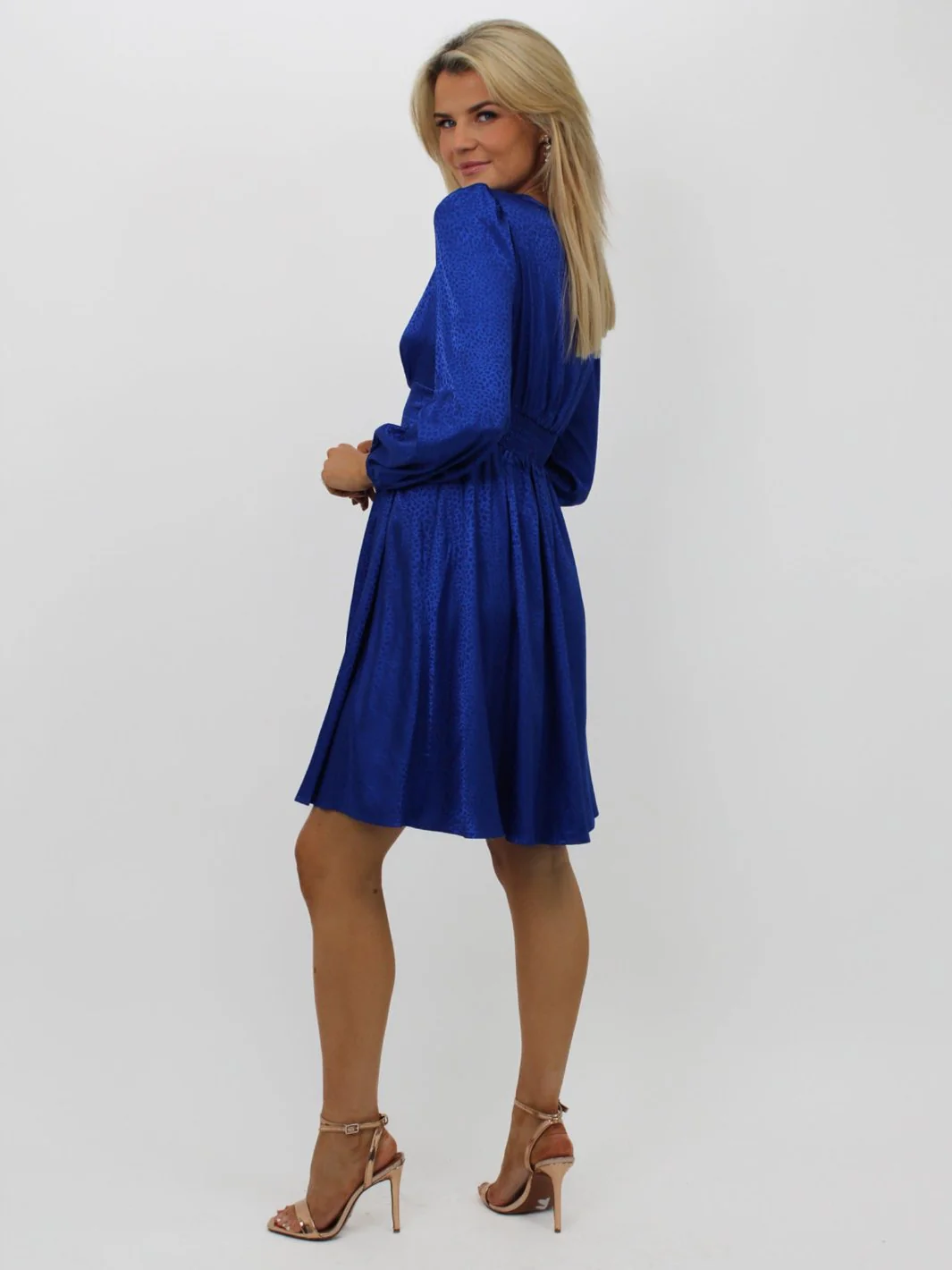 Kate & Pippa Audrey Mini Dress In Blue Print - Image 10