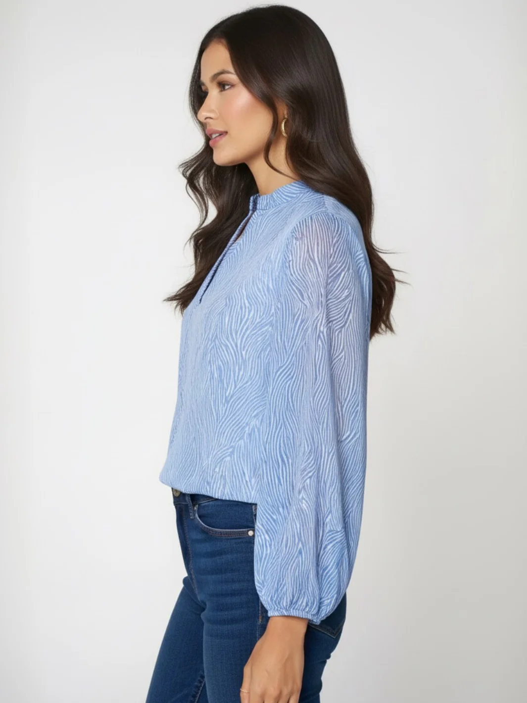Kate & Pippa Bella Band Top In Light Blue Print - Image 2