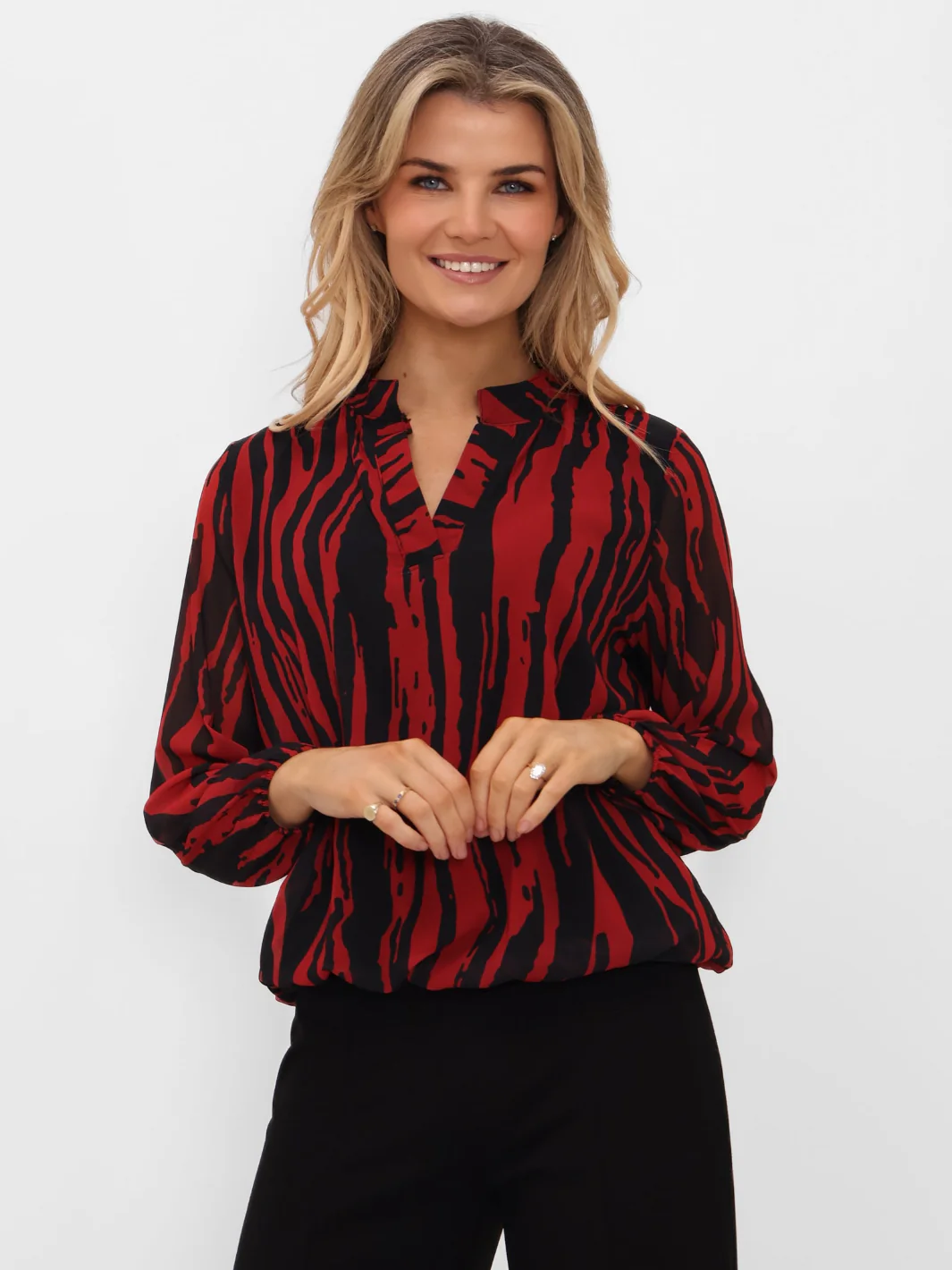 Kate & Pippa Bella Band Top In Red/Black Print - Image 5