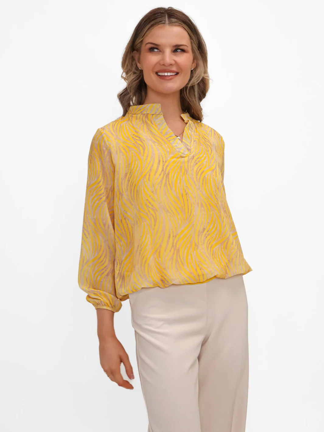Kate & Pippa Bella Band Top In Yellow Animal - Image 3