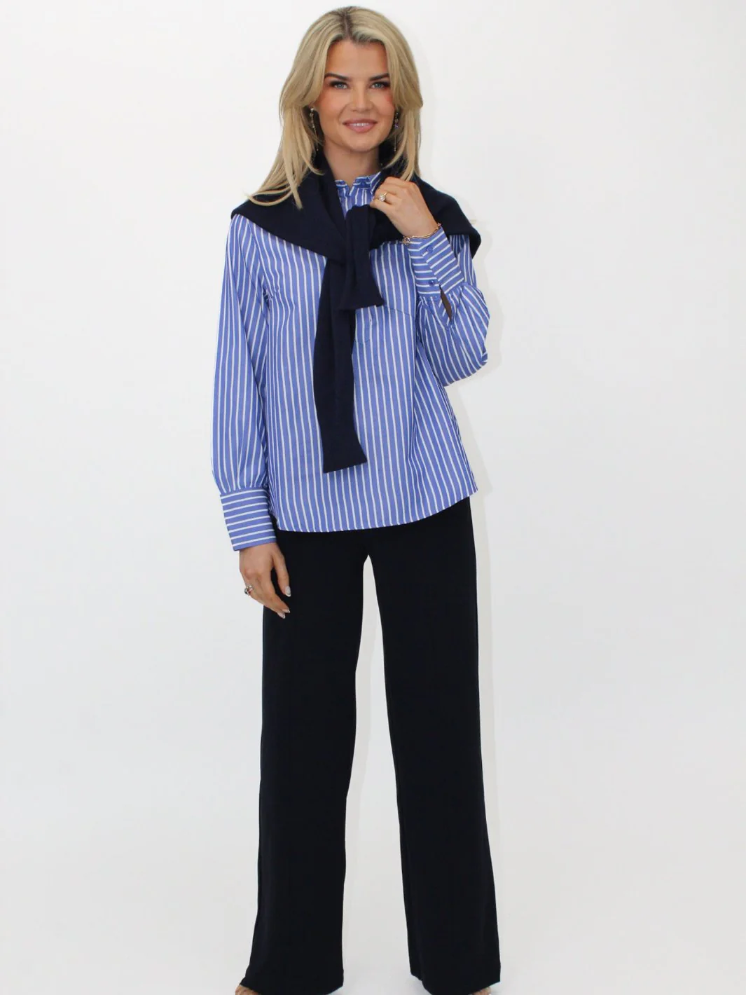 Kate & Pippa Cambridge Striped Shirt In Navy Blue - Image 4