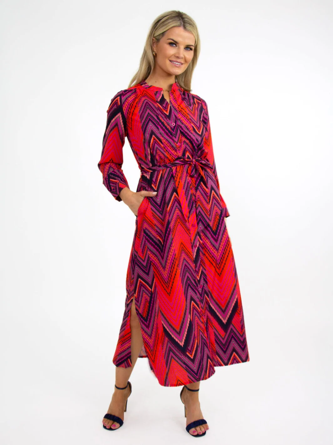 Kate & Pippa Capri Dress In Coral Mizzoni - Image 3