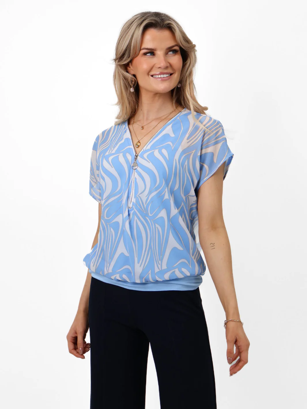 Kate & Pippa Eva Zip Top In Light Blue Print - Image 5