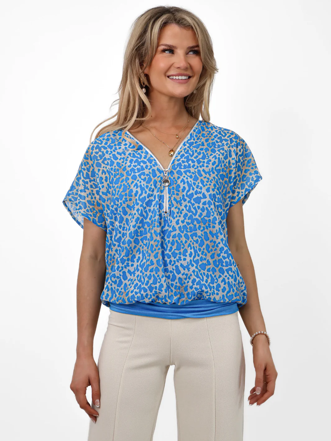 Kate & Pippa Eva Zip Top In Tiffany Blue Animal Print - Image 2