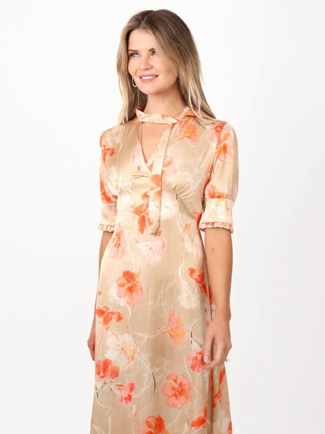 Kate & Pippa Kimber Midi Dress in Champagne - Image 2
