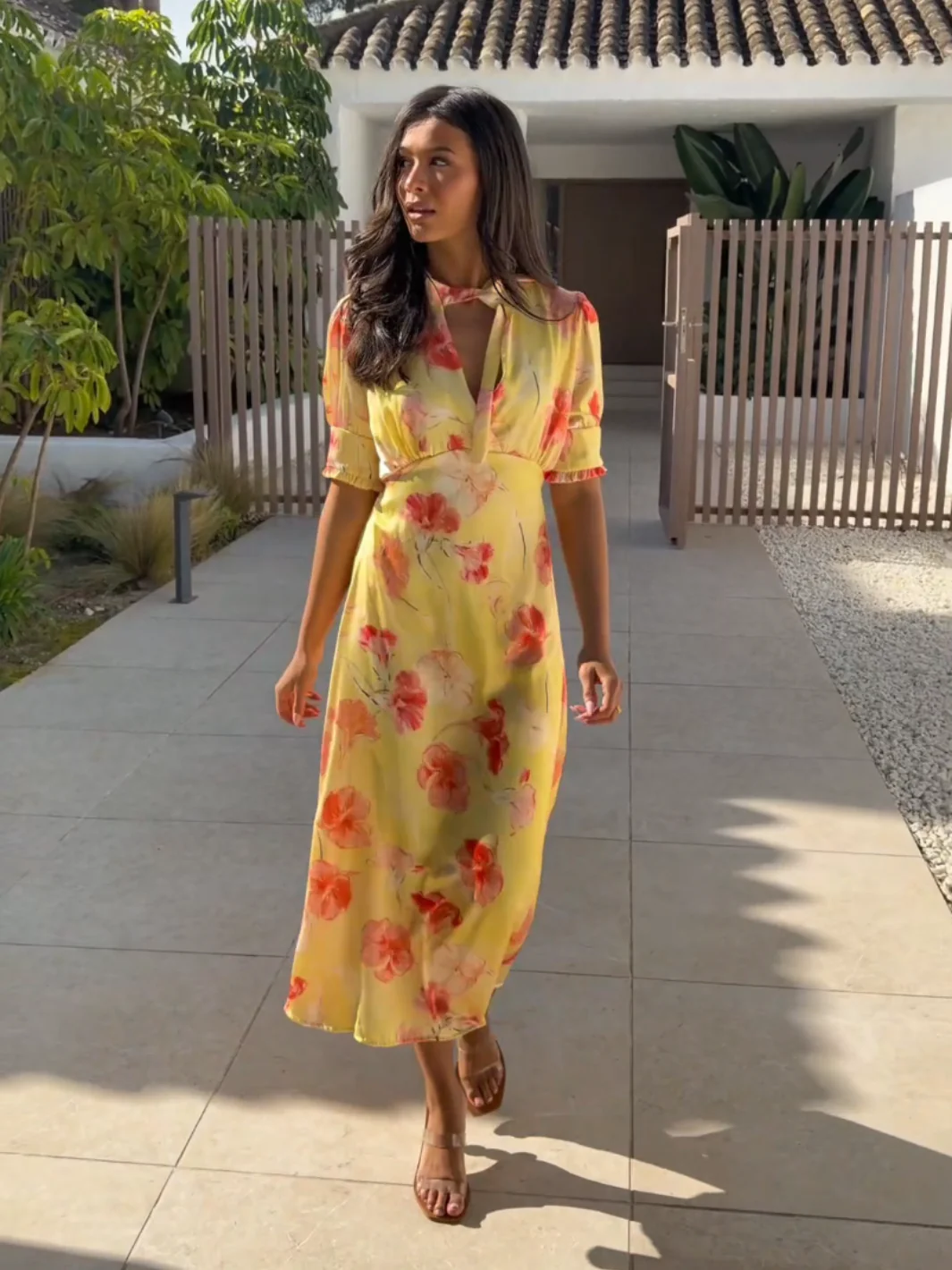 Kate & Pippa Kimber Midi Dress in Lemon - Image 2