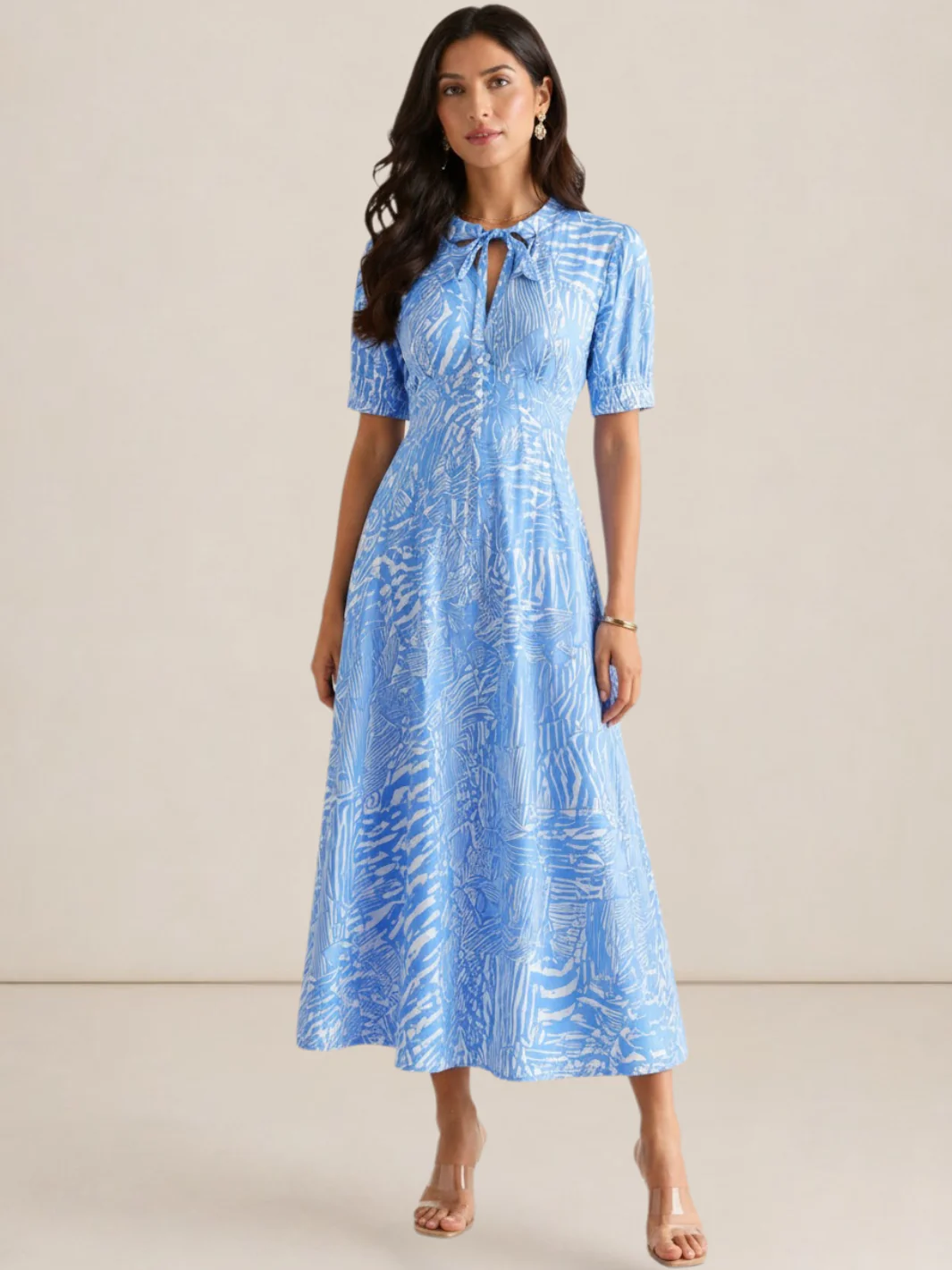 Kate & Pippa Kimber Midi Dress in Light Blue Print - Image 2