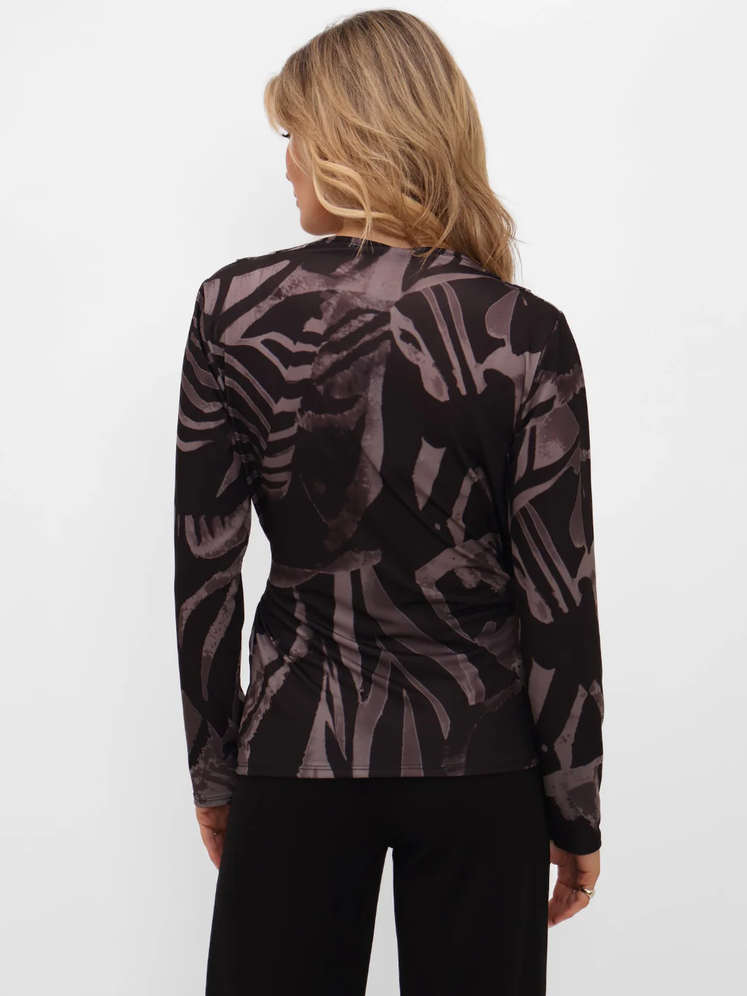 Kate & Pippa Lea Top In Grey Print - Image 7