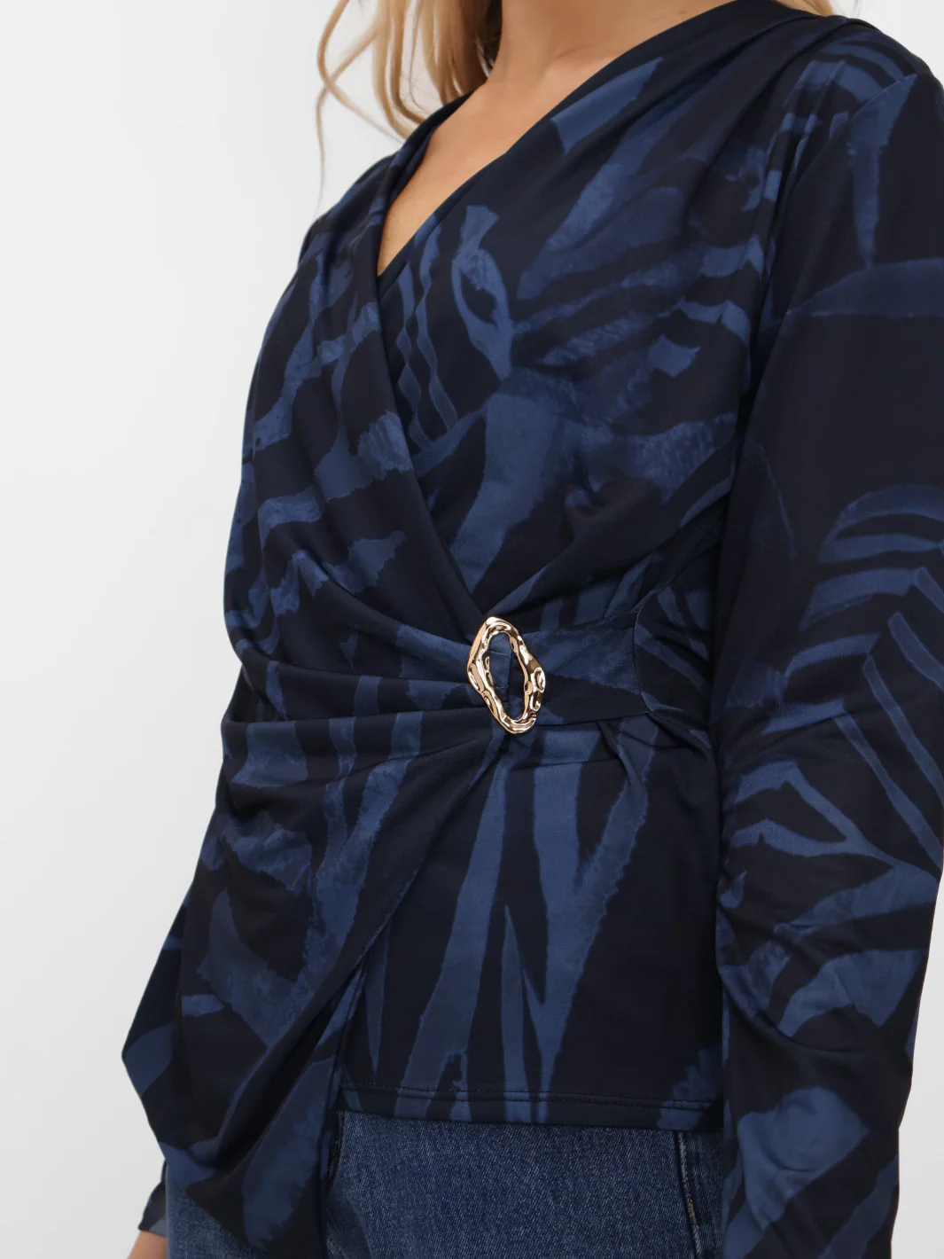 Kate & Pippa Lea Top In Navy Print - Image 5