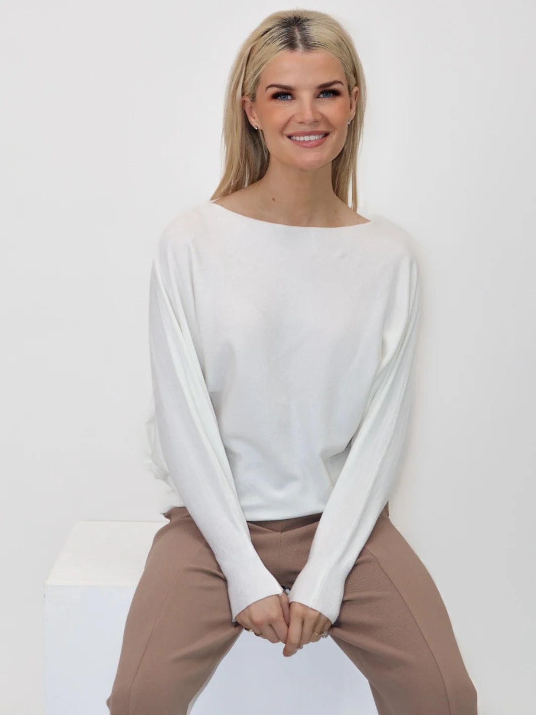 Kate & Pippa Milano Knit Jumper In White - Image 4