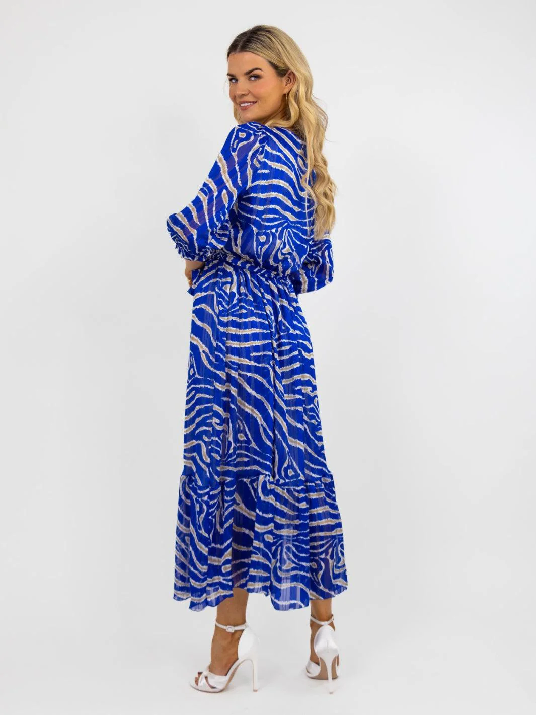 Kate & Pippa Modena Maxi Dress In Blue Print - Image 3