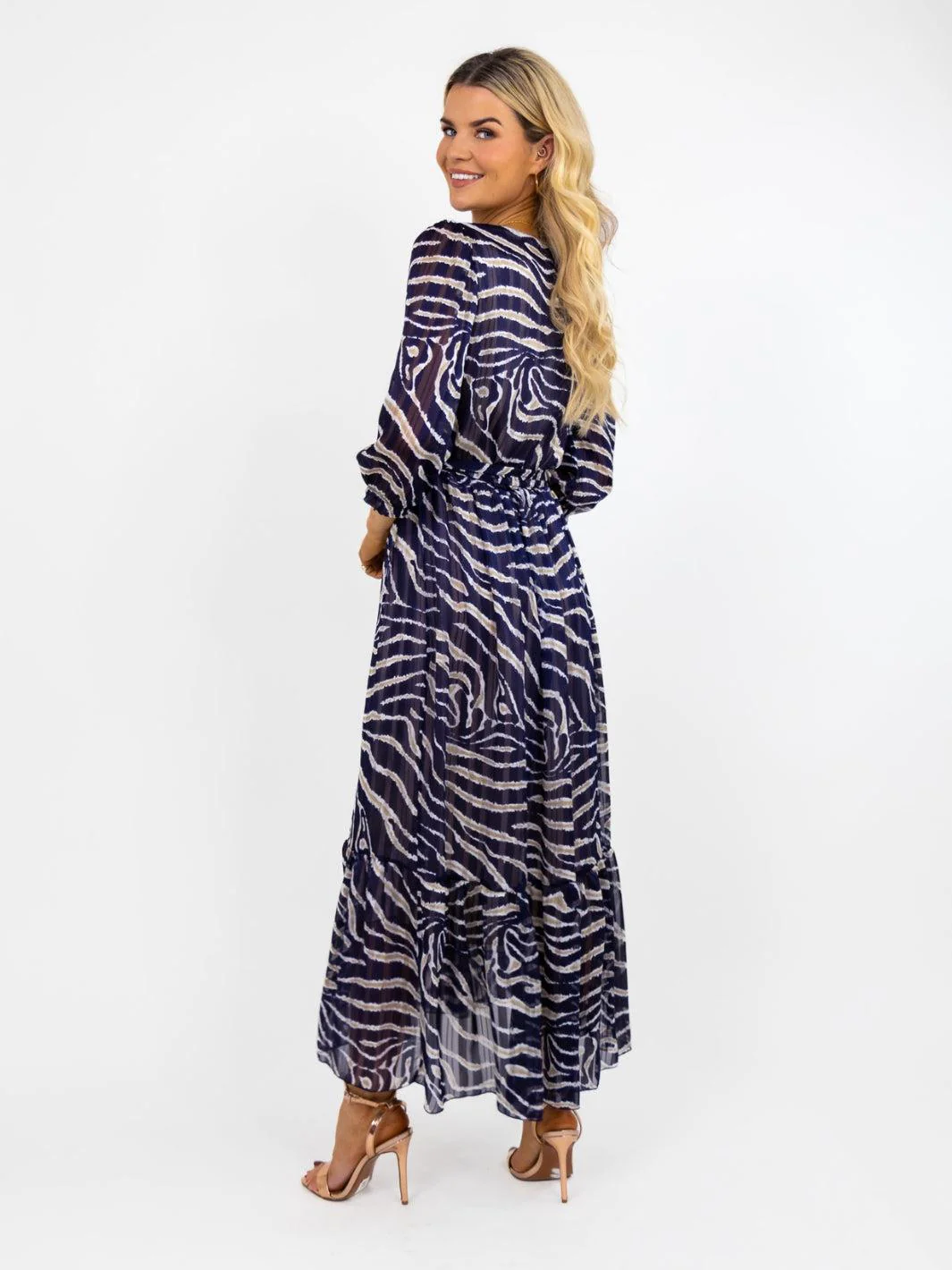 Kate & Pippa Modena Maxi Dress In Navy Print - Image 5
