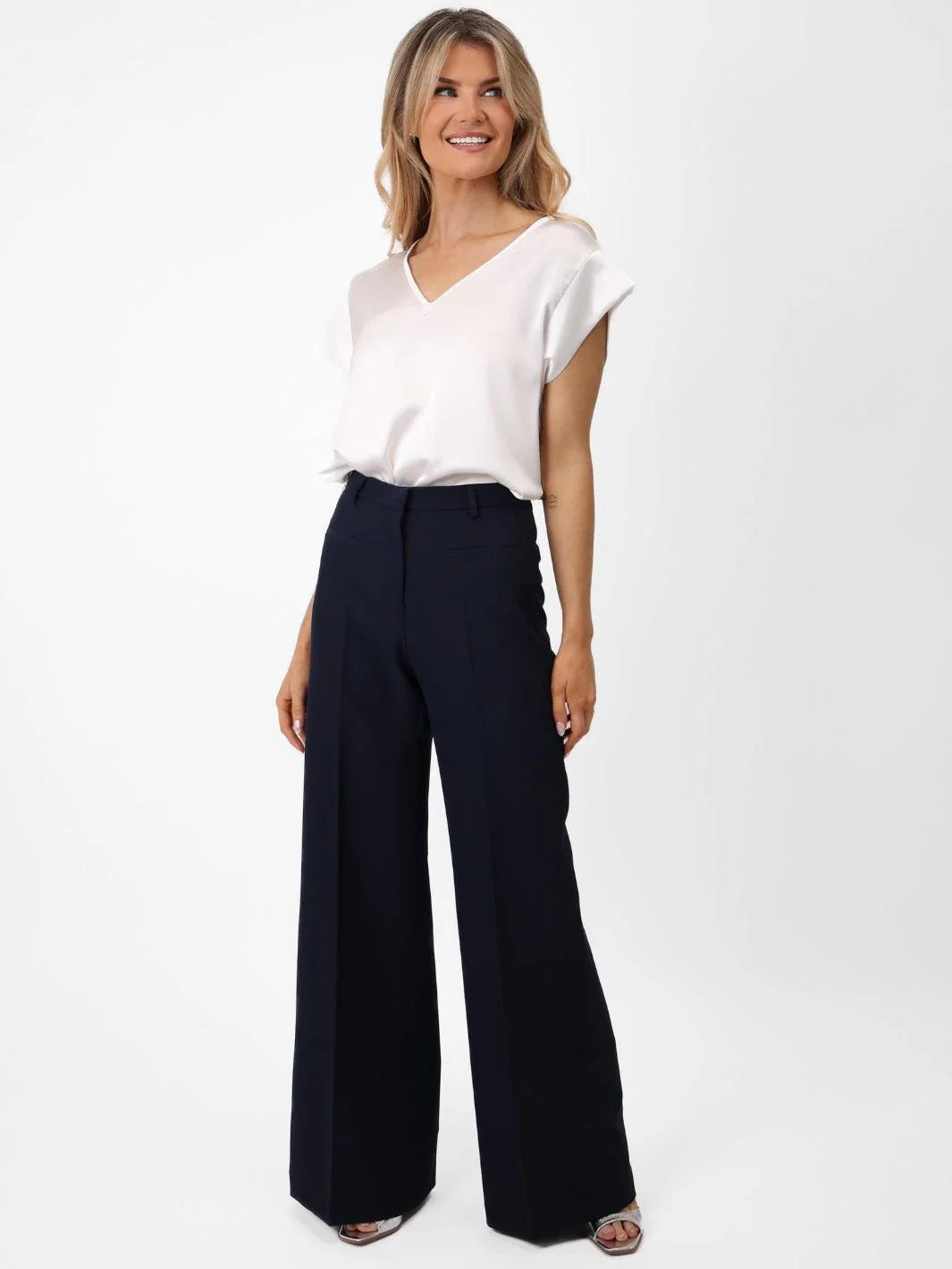 Kate & Pippa Napoli Trousers In Navy - Image 2
