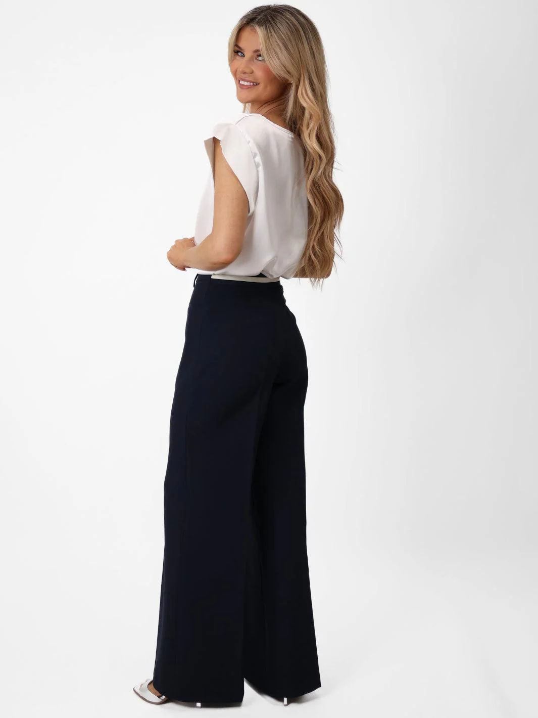 Kate & Pippa Napoli Trousers In Navy - Image 5