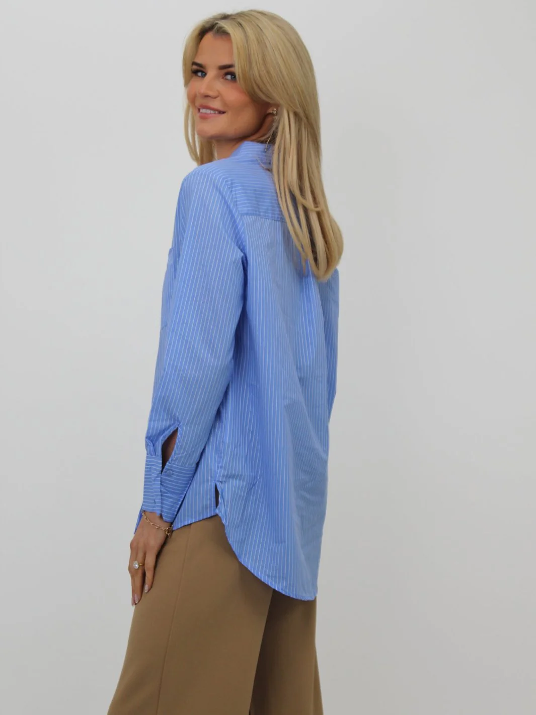 Kate & Pippa Oxford Striped Shirt In Light Blue - Image 4