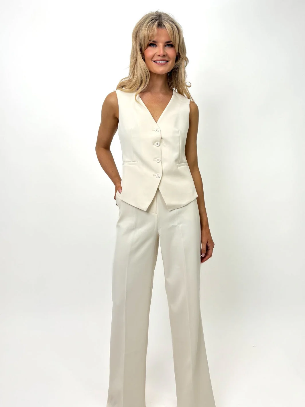 Kate & Pippa Palermo Trousers In Cream - Image 3