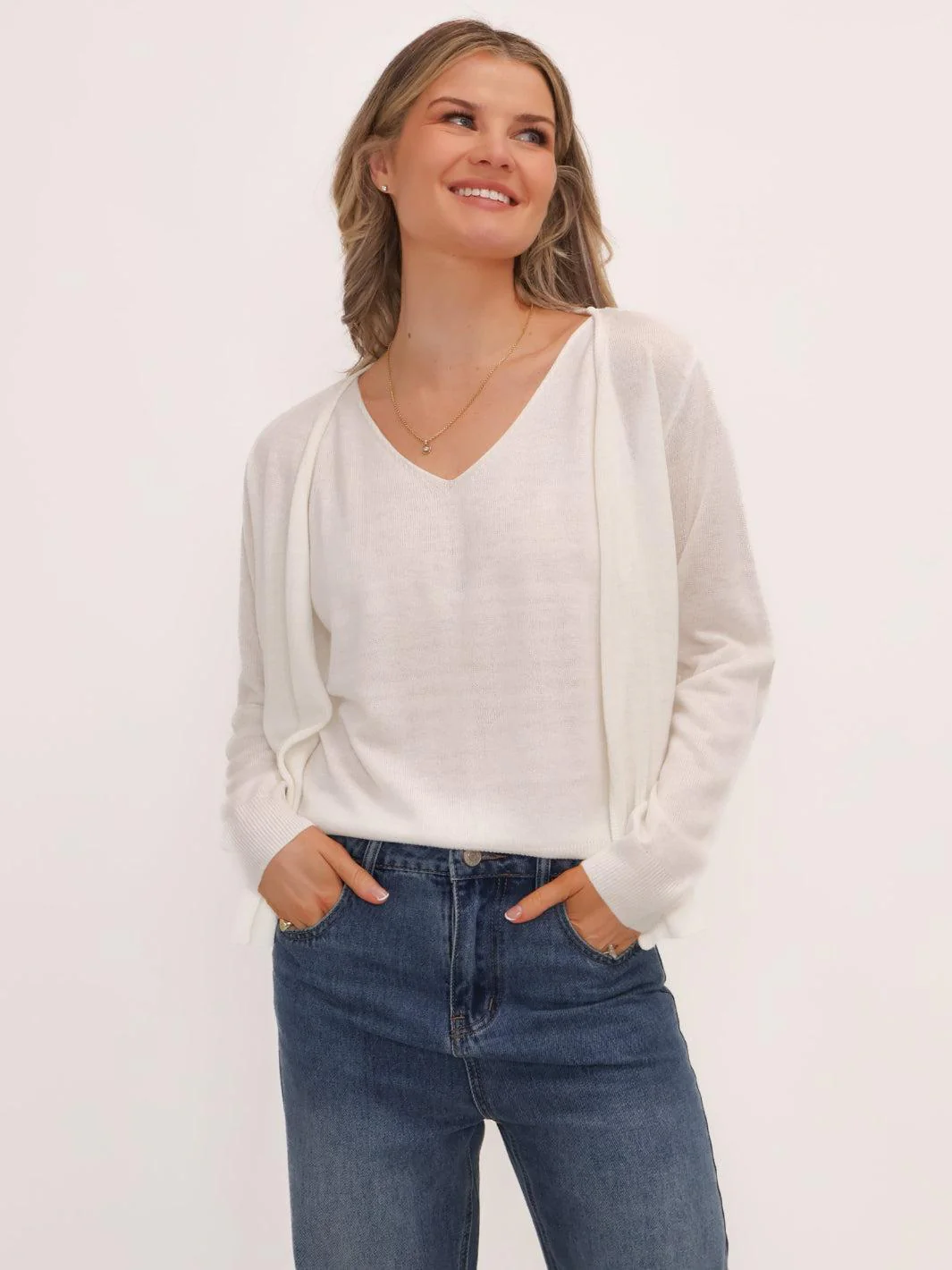 Kate & Pippa Poppy Two-In-One Cardigan In White - Image 4