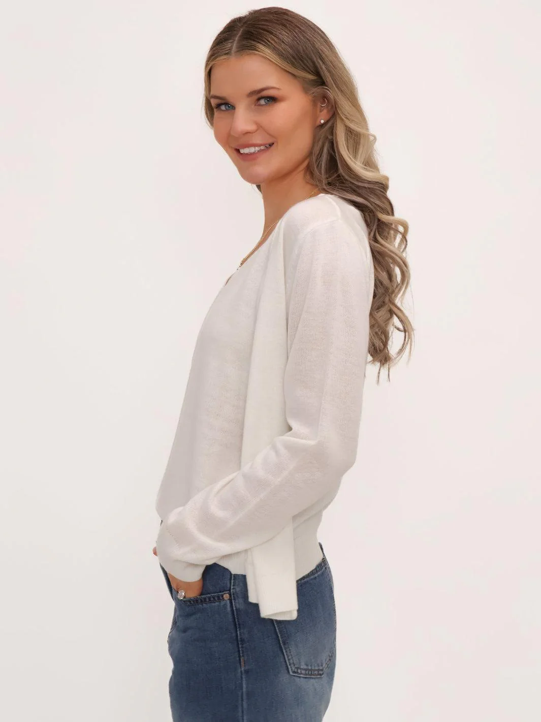 Kate & Pippa Poppy Two-In-One Cardigan In White - Image 5