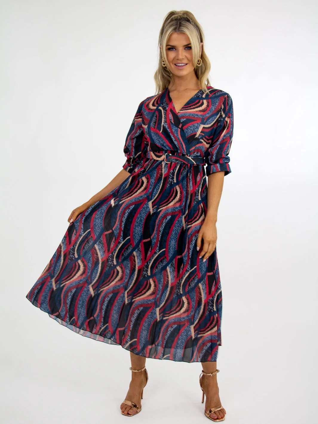 Kate & Pippa Positano Midi Dress In Black/Red Print - Image 3