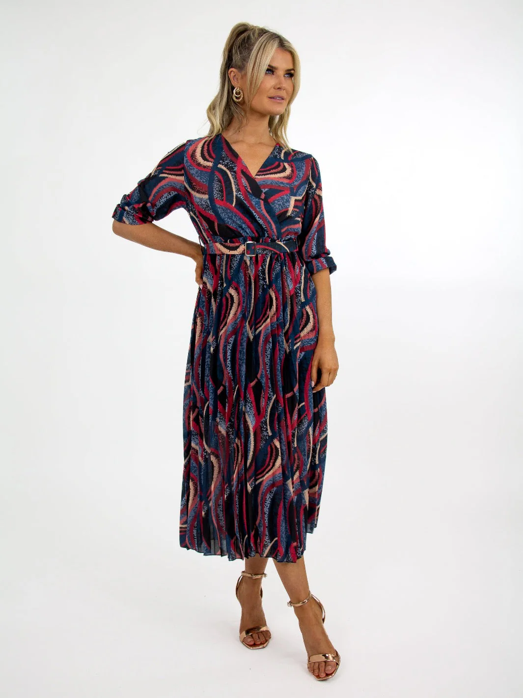 Kate & Pippa Positano Midi Dress In Black/Red Print - Image 4