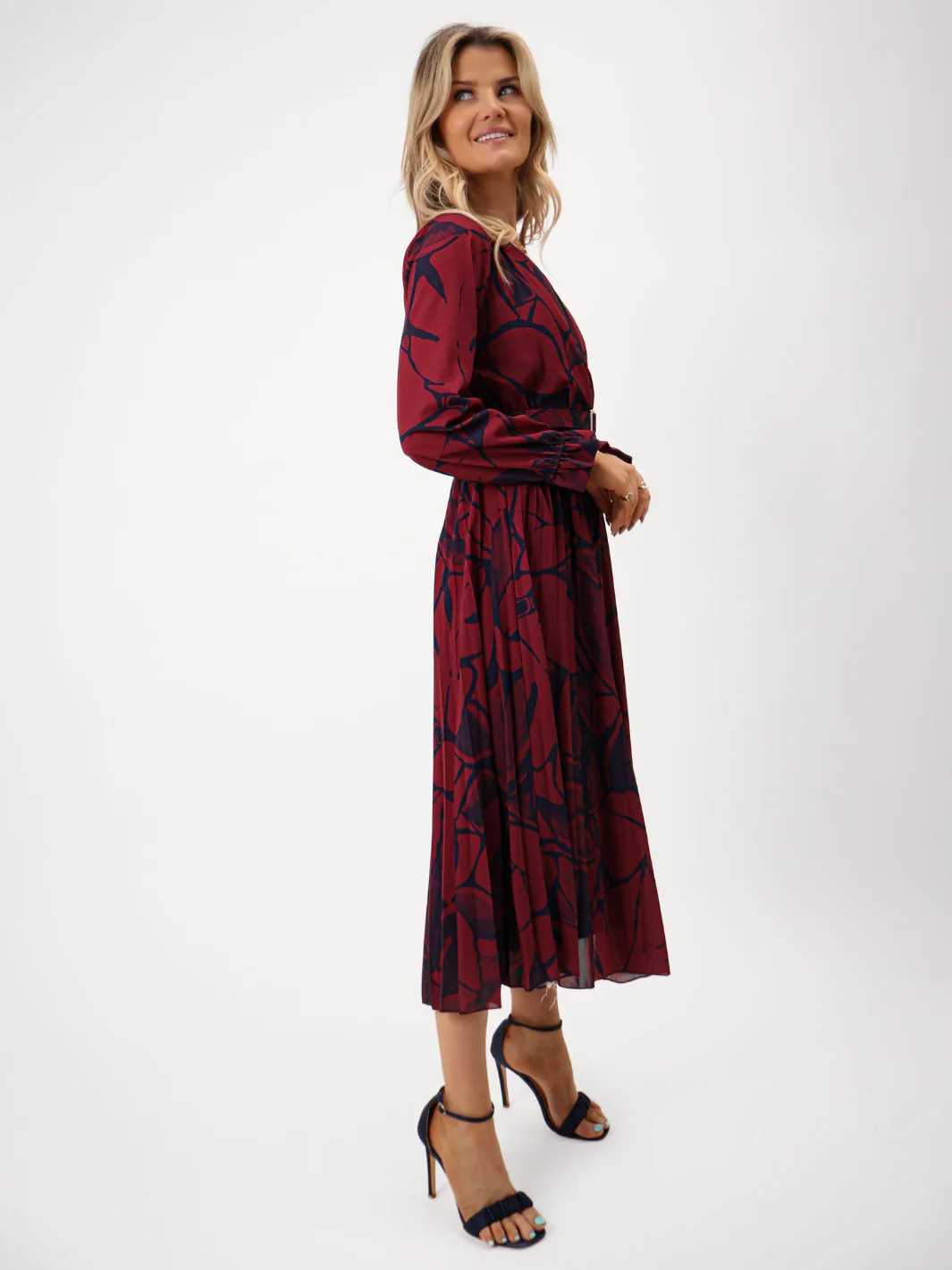 Kate & Pippa Positano Midi Dress In Burgundy Print - Image 5