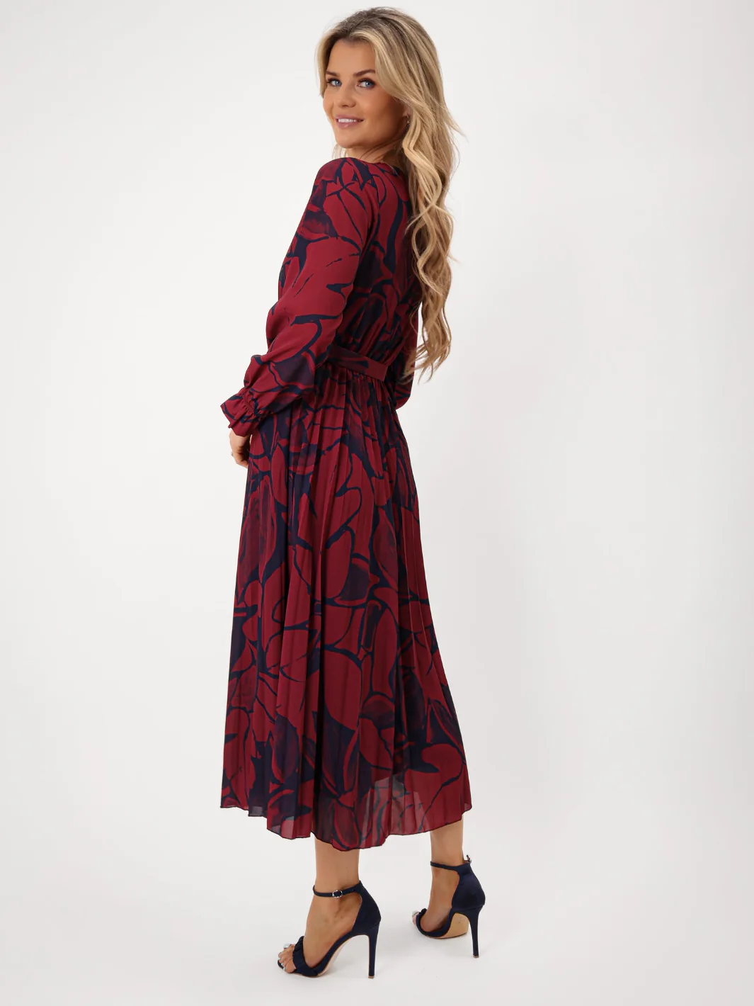 Kate & Pippa Positano Midi Dress In Burgundy Print - Image 7