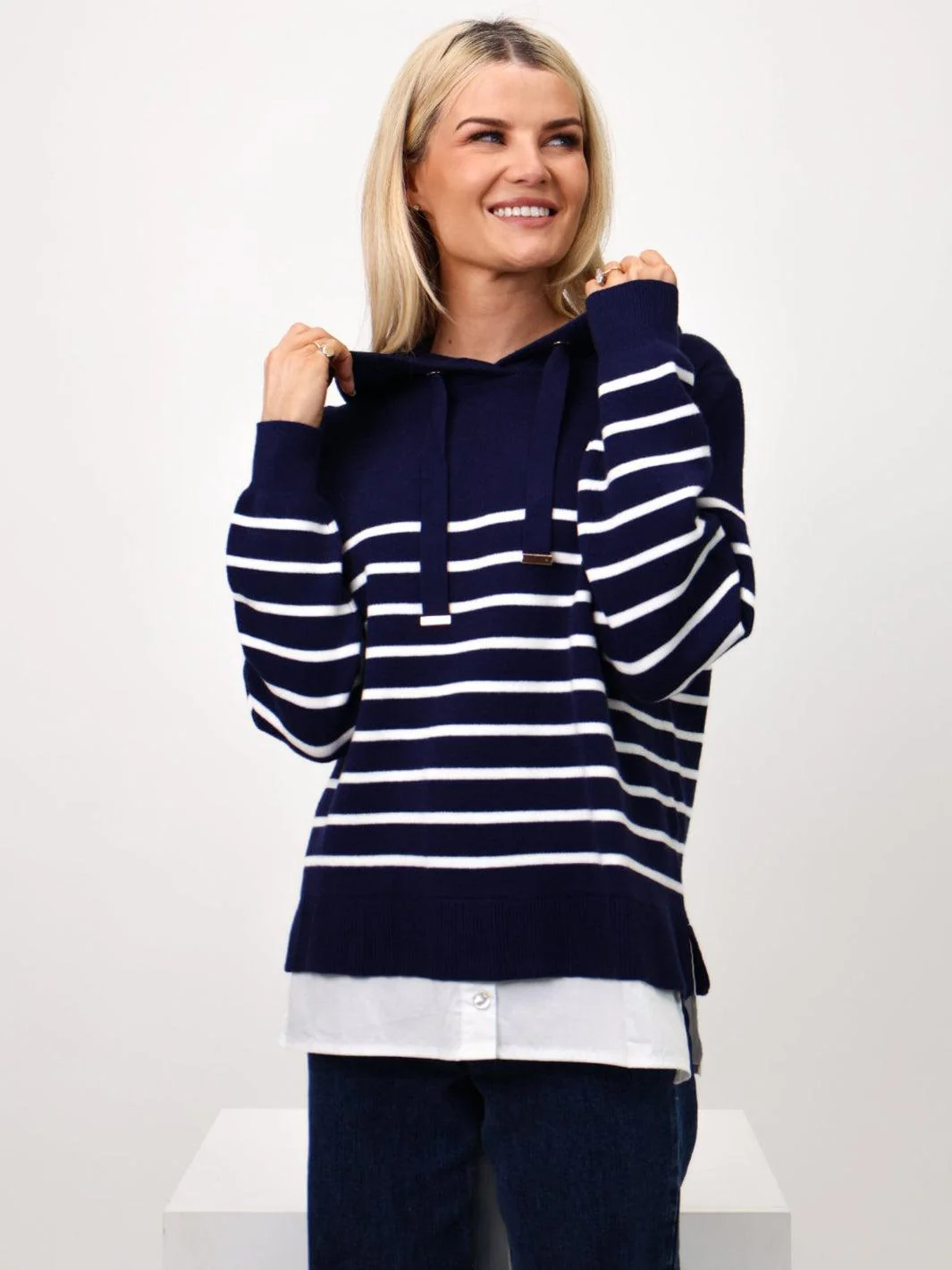 Kate & Pippa Sam Jumper In Navy / White Stripe - Image 9
