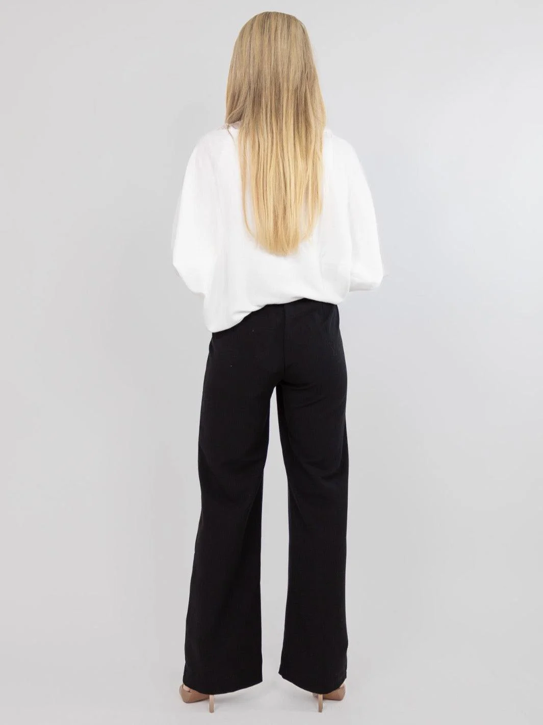 Kate & Pippa Sardinia Button Trousers In Black - Image 5