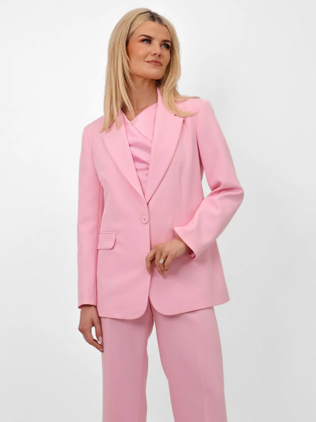 Kate & Pippa Sassari Blazer In Light Pink - Image 5