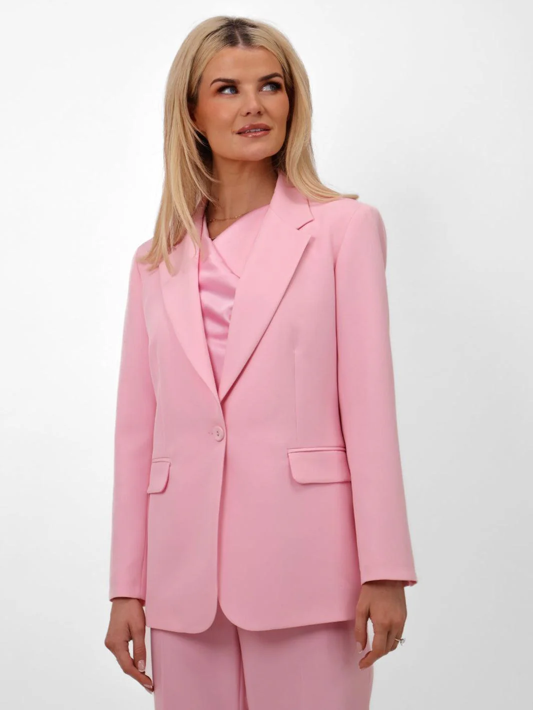 Kate & Pippa Sassari Blazer In Light Pink - Image 6