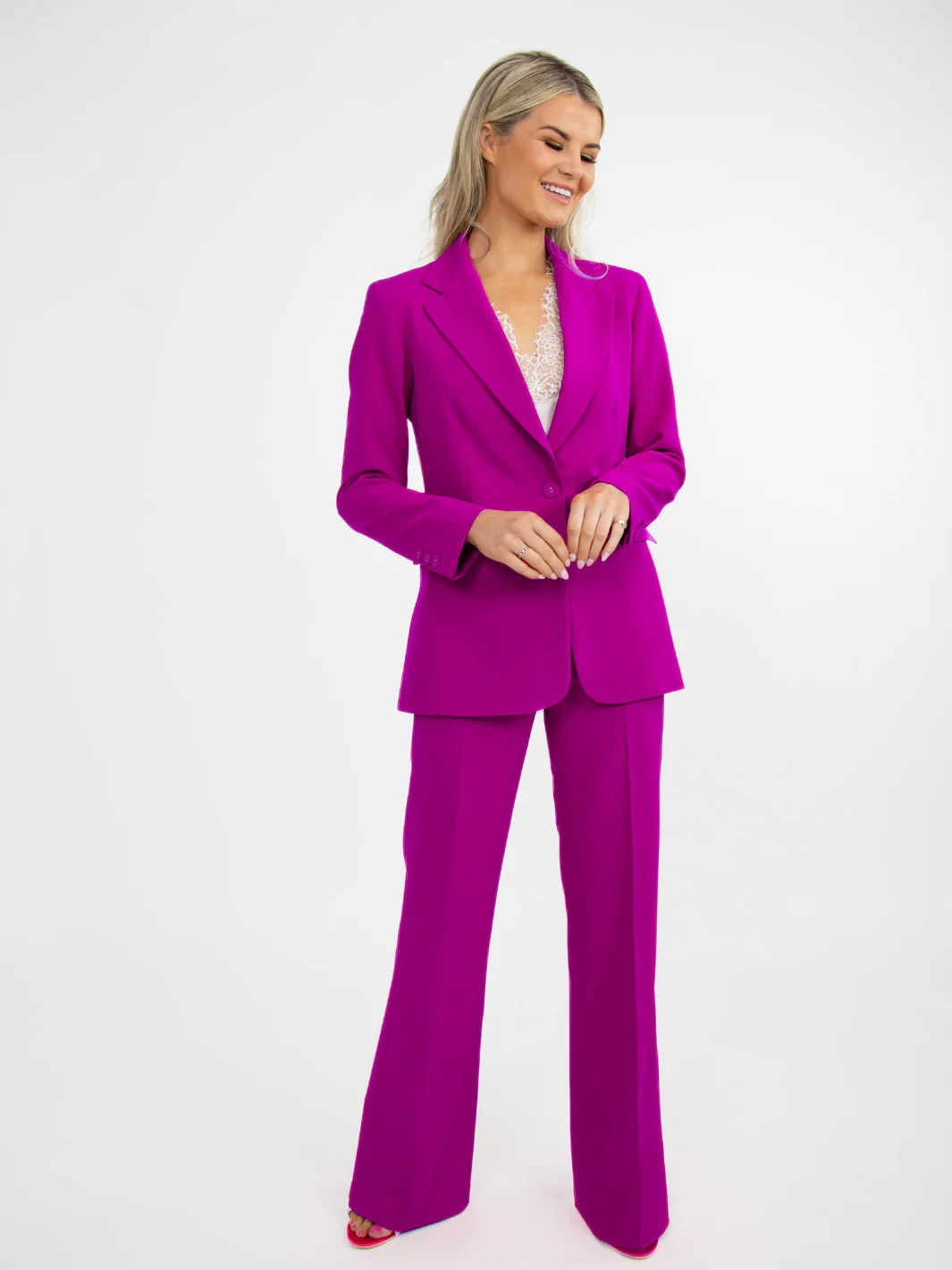 Kate & Pippa Sassari Blazer In Magenta - Image 4