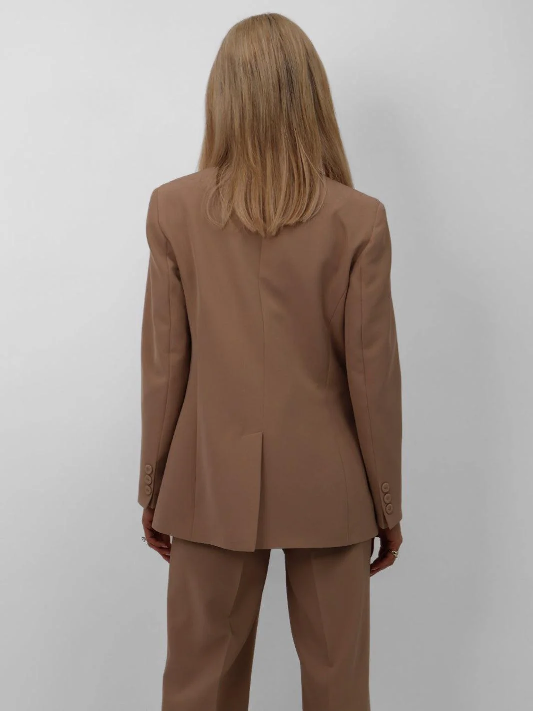 Kate & Pippa Sassari Blazer In Tan - Image 9