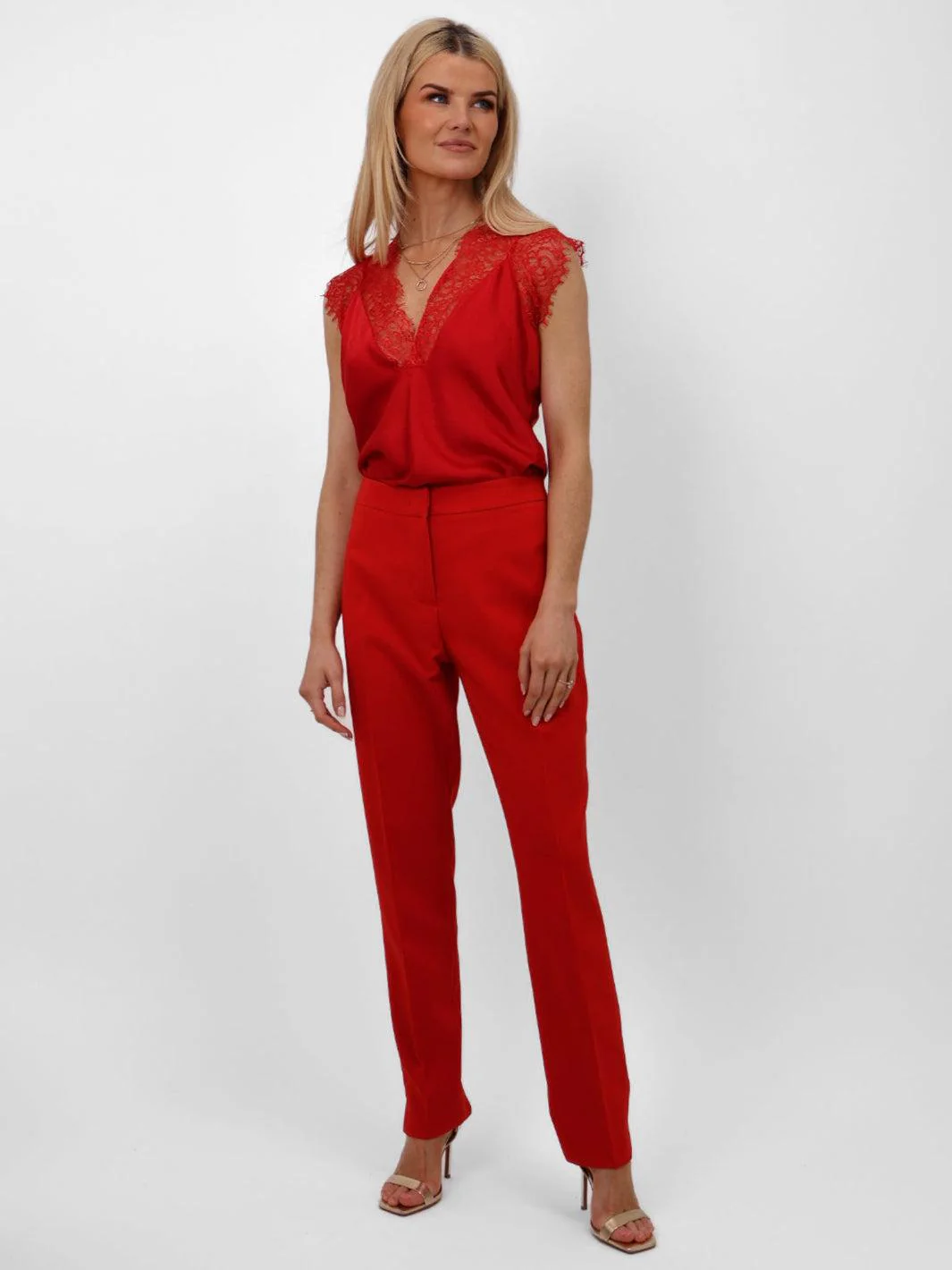 Kate & Pippa Sorrento Trousers In Red - Image 2