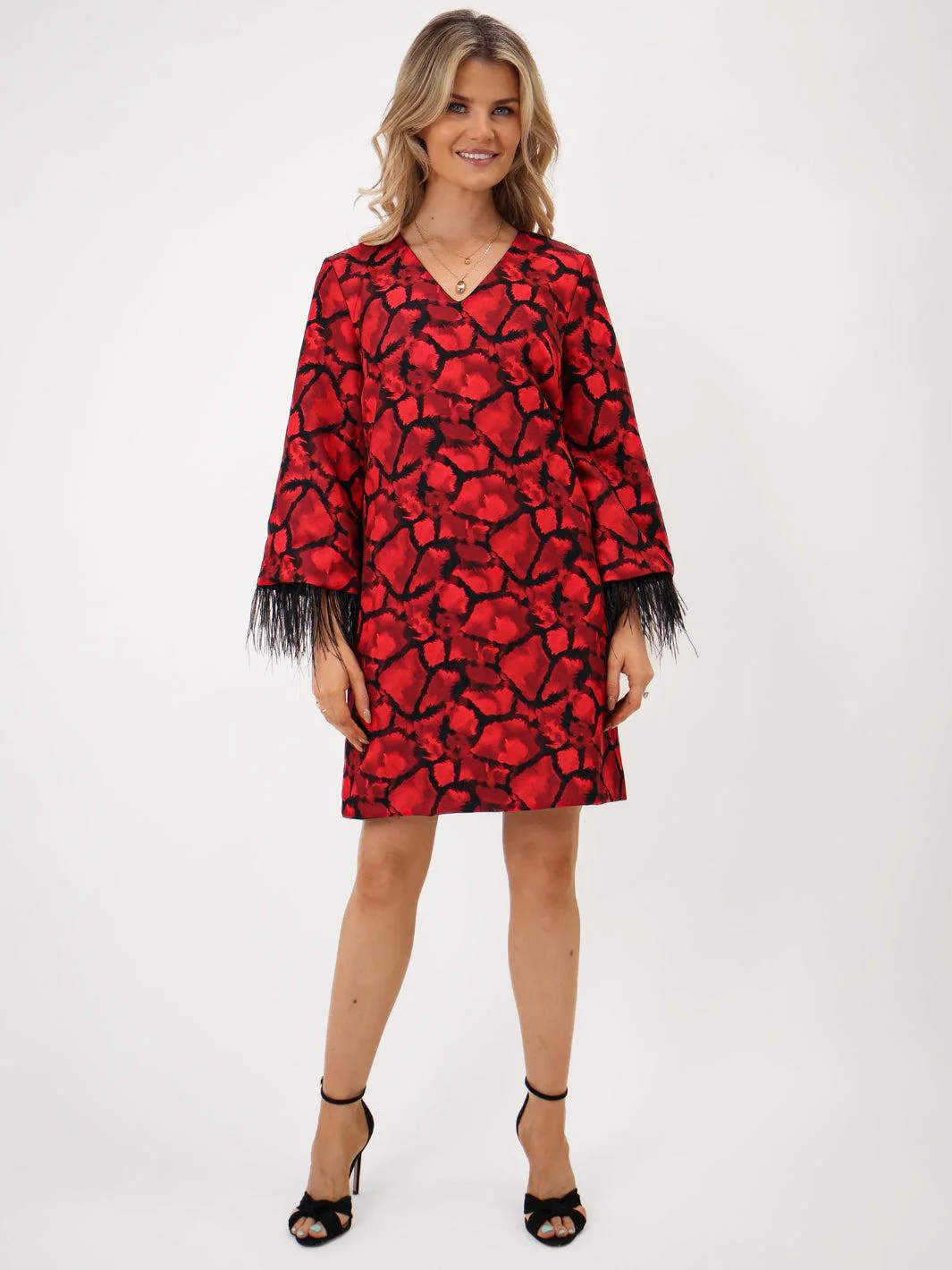 Kate & Pippa Taylor Mini Shift Dress In Red Print - Image 2