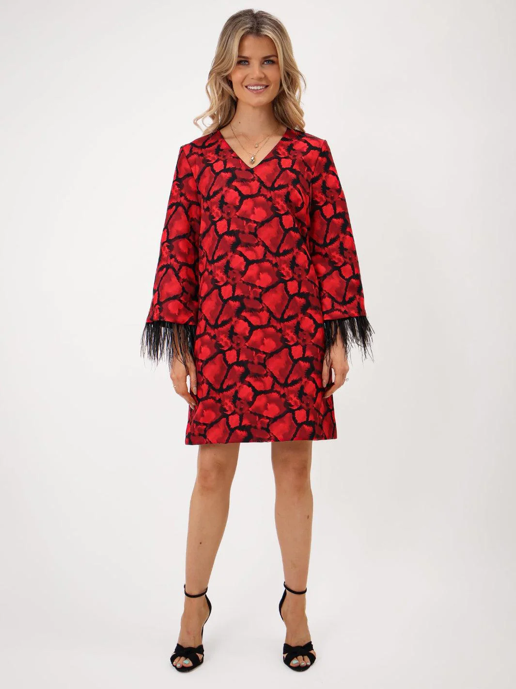 Kate & Pippa Taylor Mini Shift Dress In Red Print - Image 7