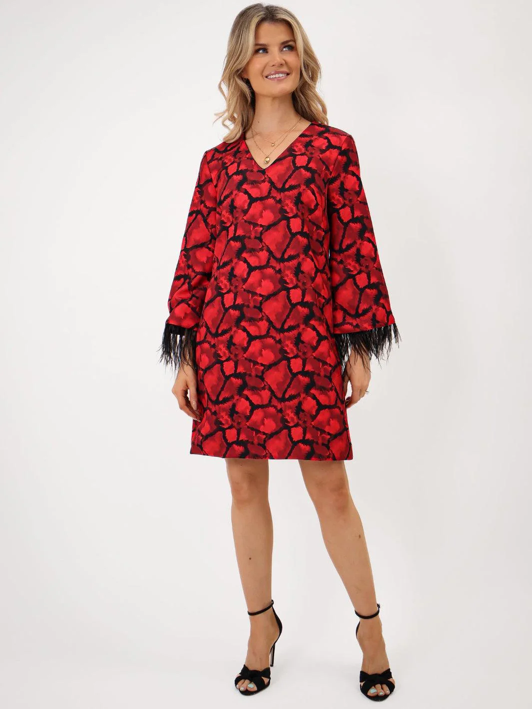 Kate & Pippa Taylor Mini Shift Dress In Red Print - Image 9