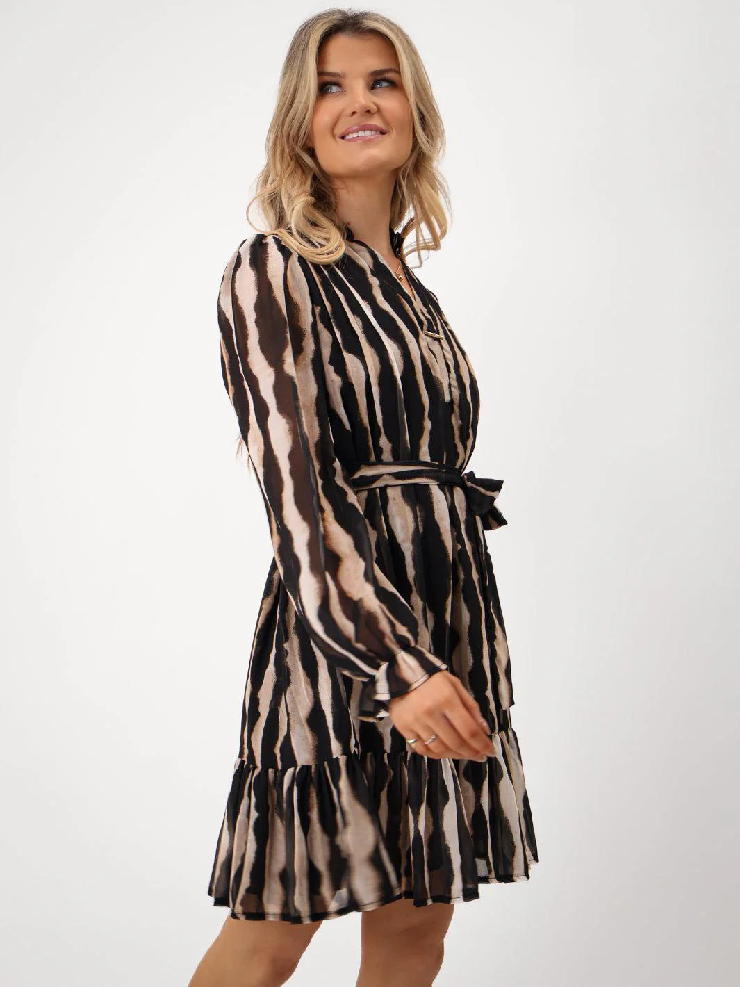 Kate & Pippa Venus Mini Dress In Beige Print - Image 3