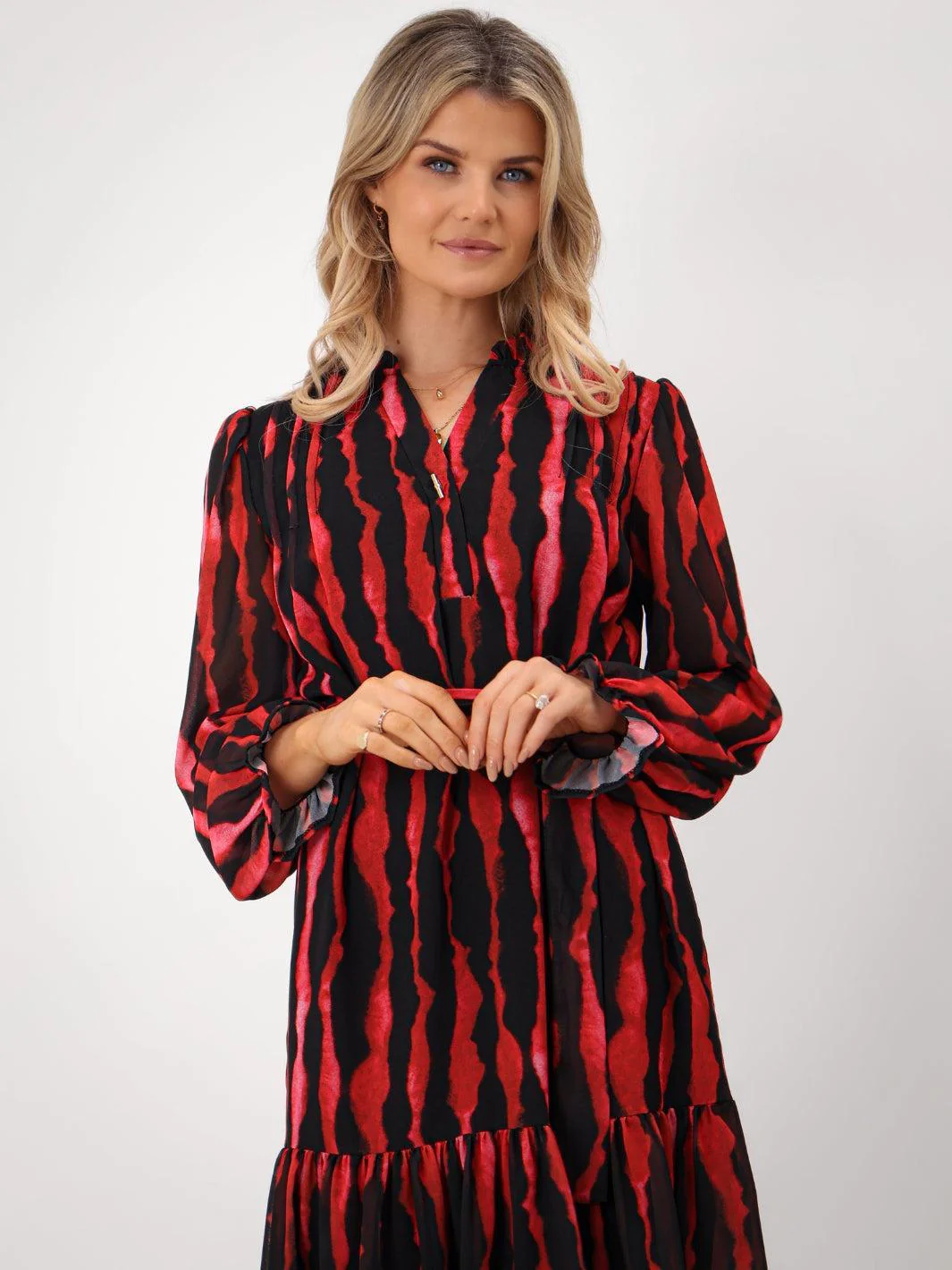 Kate & Pippa Venus Mini Dress In Red Print - Image 4