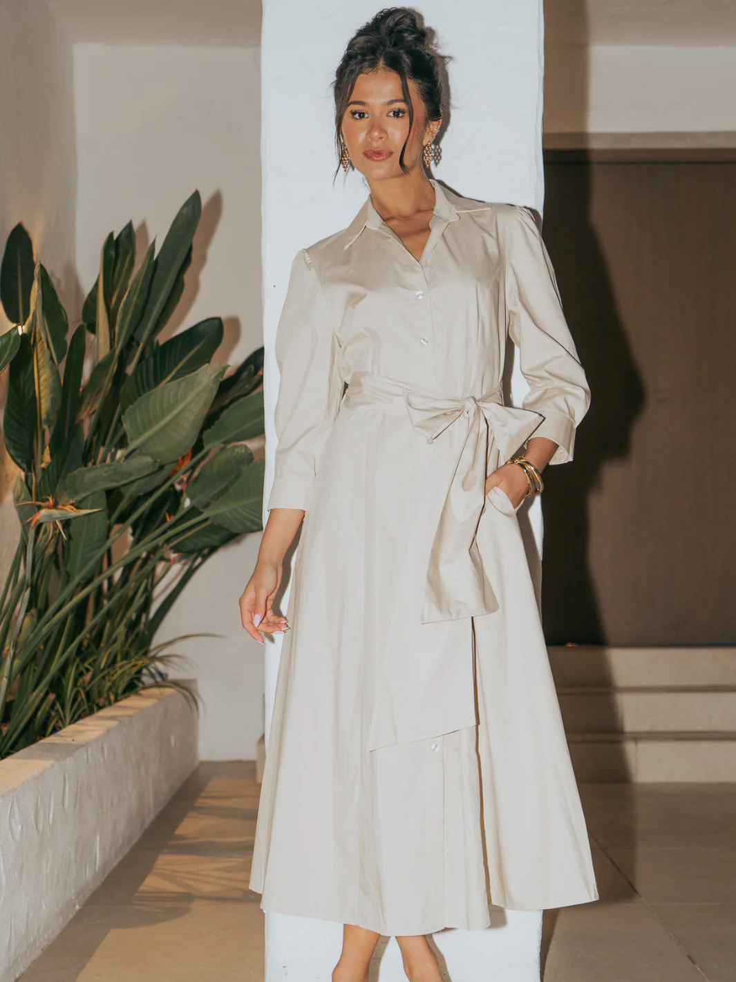Kate & Pippa Victoria Midi Dress In Beige