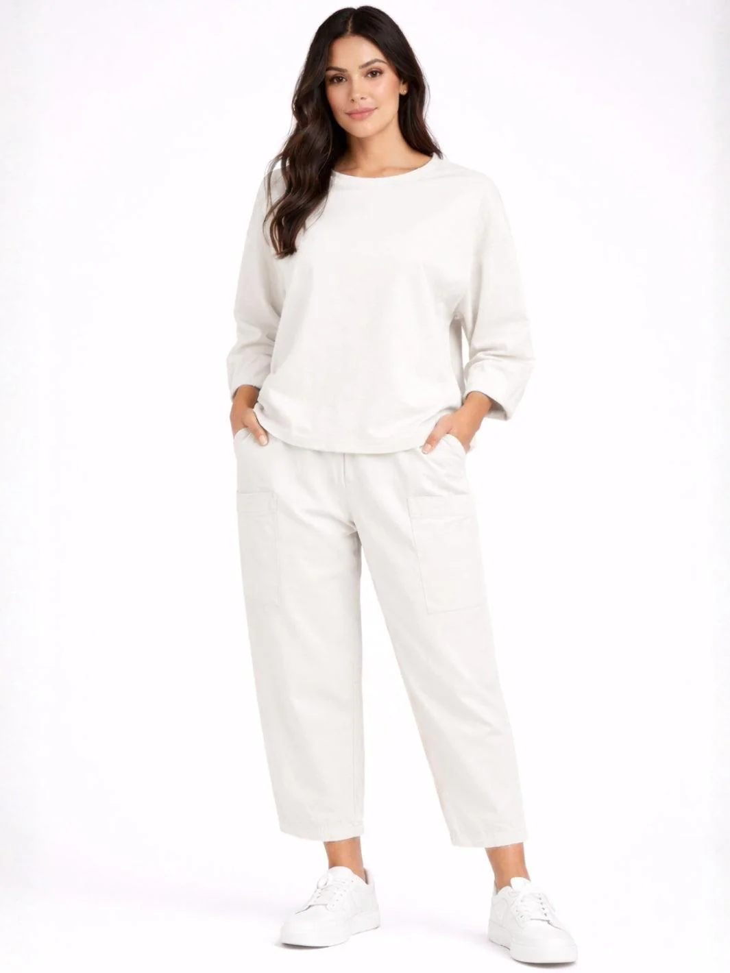 Lil Jen Barrel Trousers In Cream